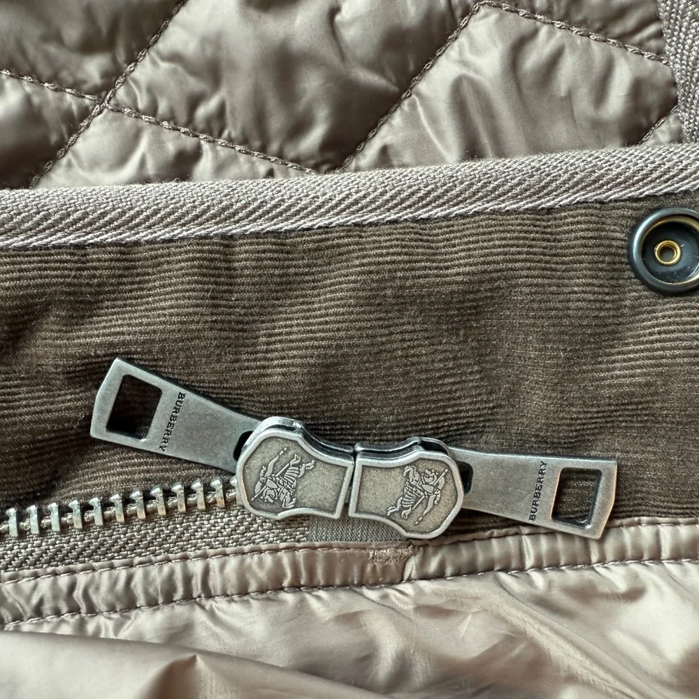 Men's Burberry Brit Russell Quilted Jacket w/plaid lining (Olive/Brown color) - Picture 8 of 16